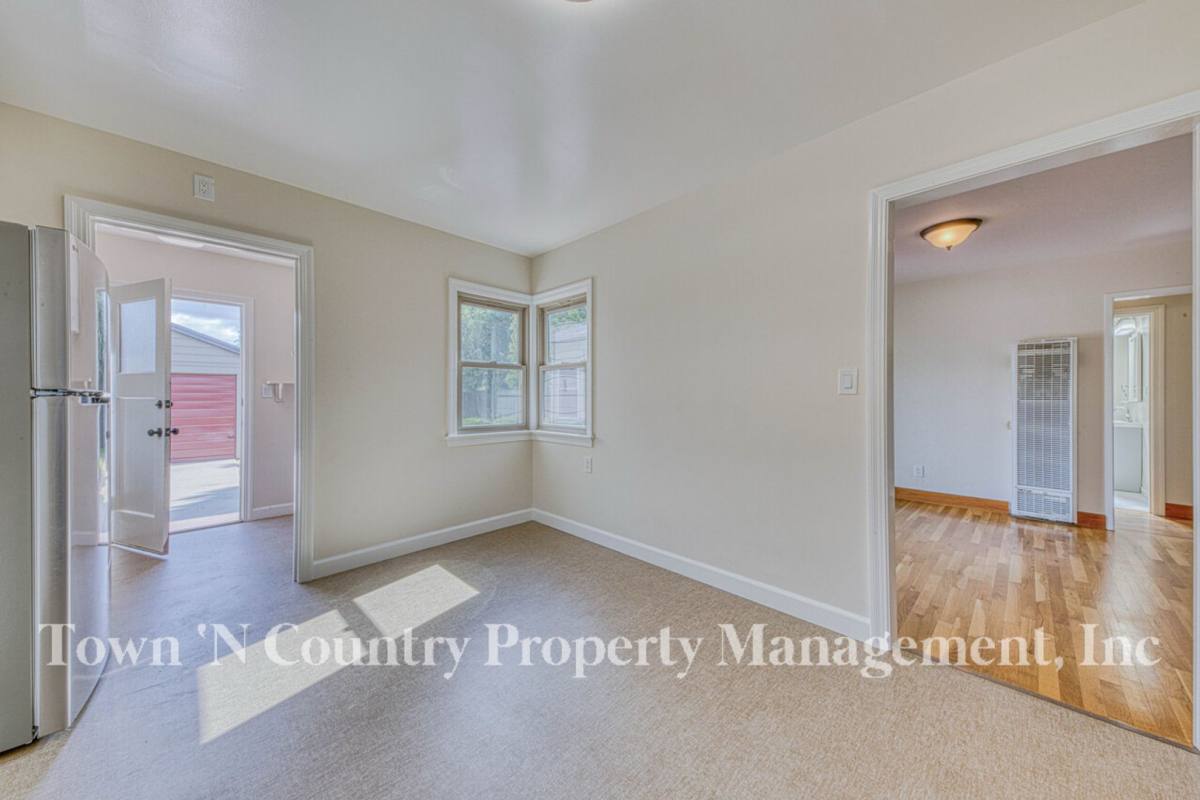House for rent at 127 Katherine Ave, Salinas, CA 93901