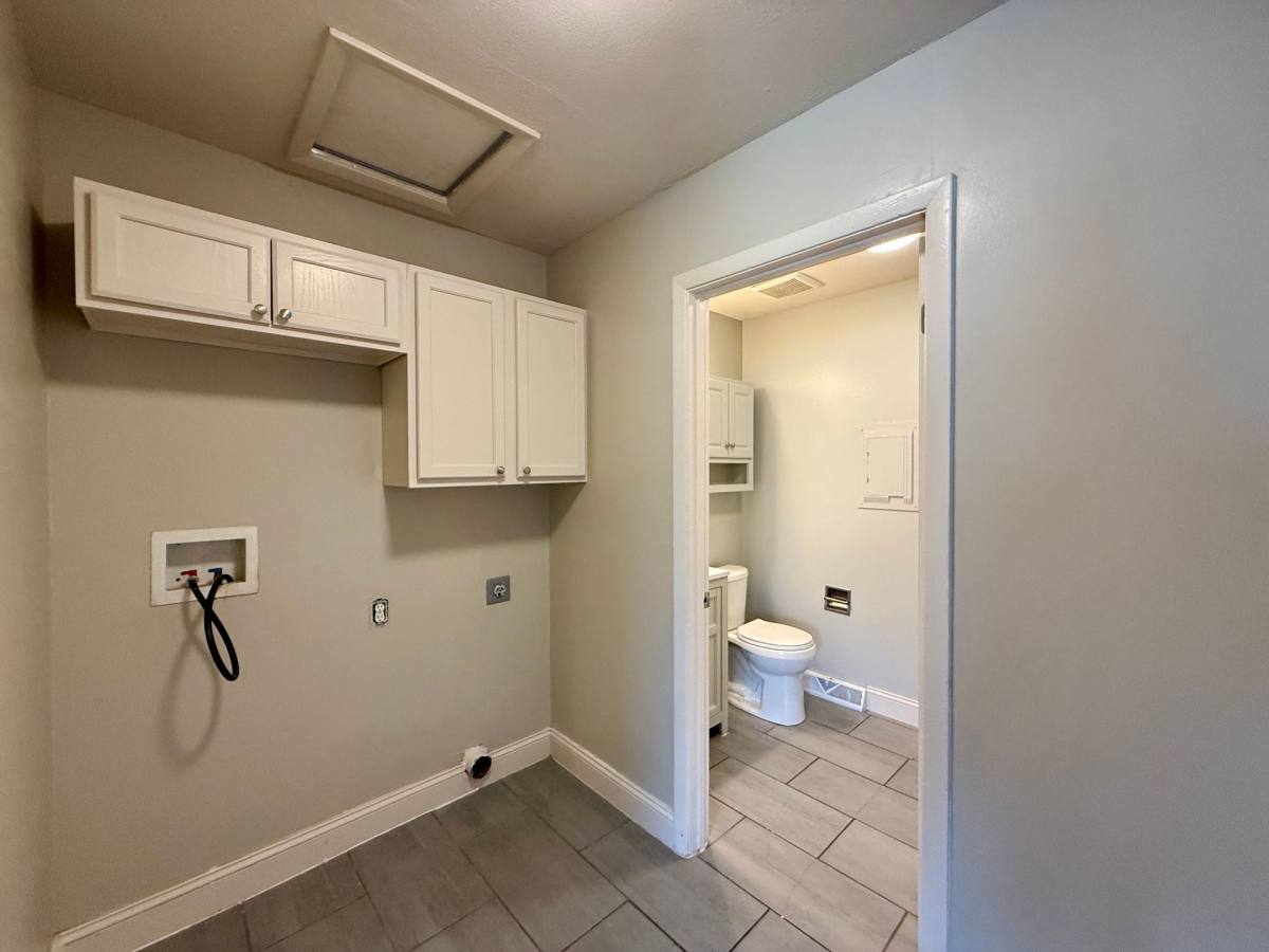 Townhouse for rent at 2422 W Savannah St, Wichita, KS 67217