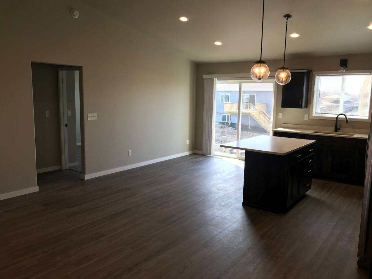 House for rent at 821 Cathy Dr W, West Fargo, ND 58078
