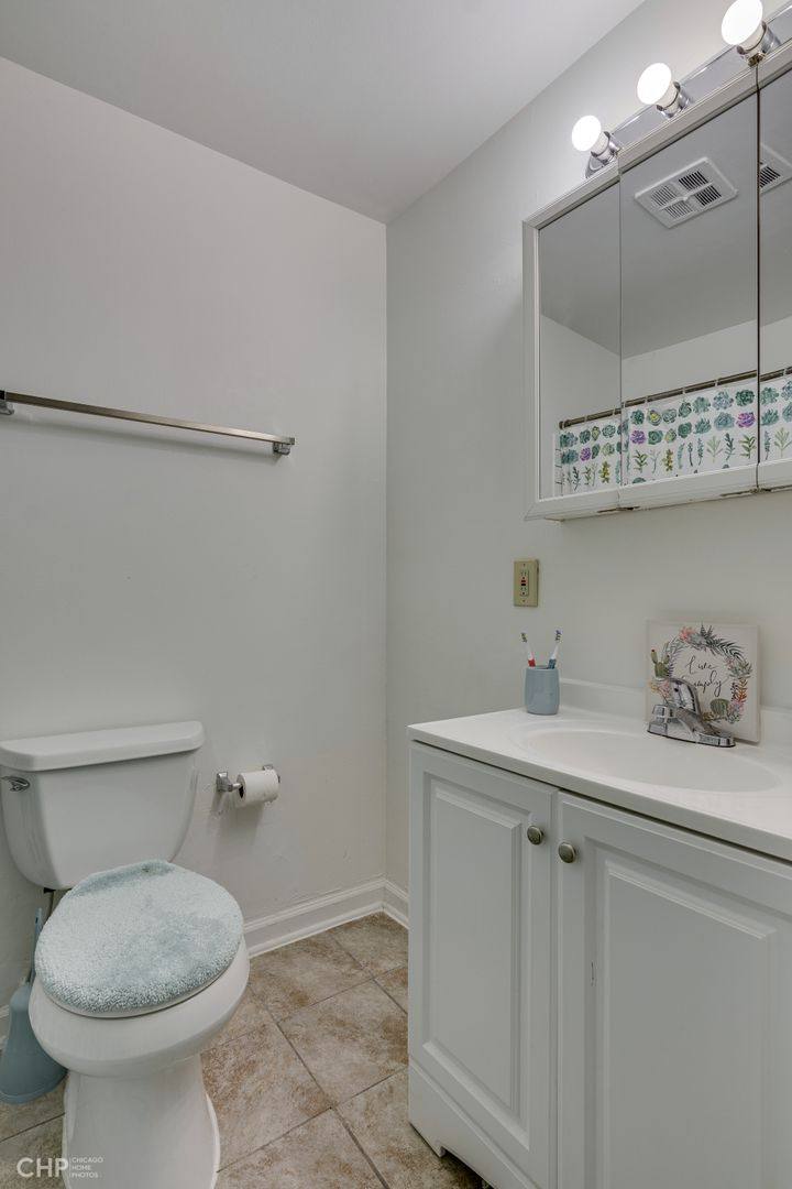 Apartment for rent at 6423 Kennedy Ave, Hammond, IN 46323