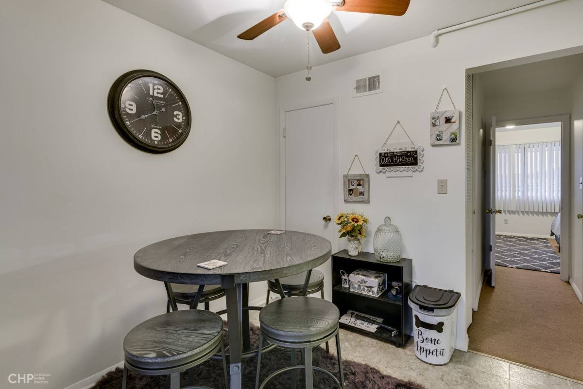 Apartment for rent at 6423 Kennedy Ave, Hammond, IN 46323