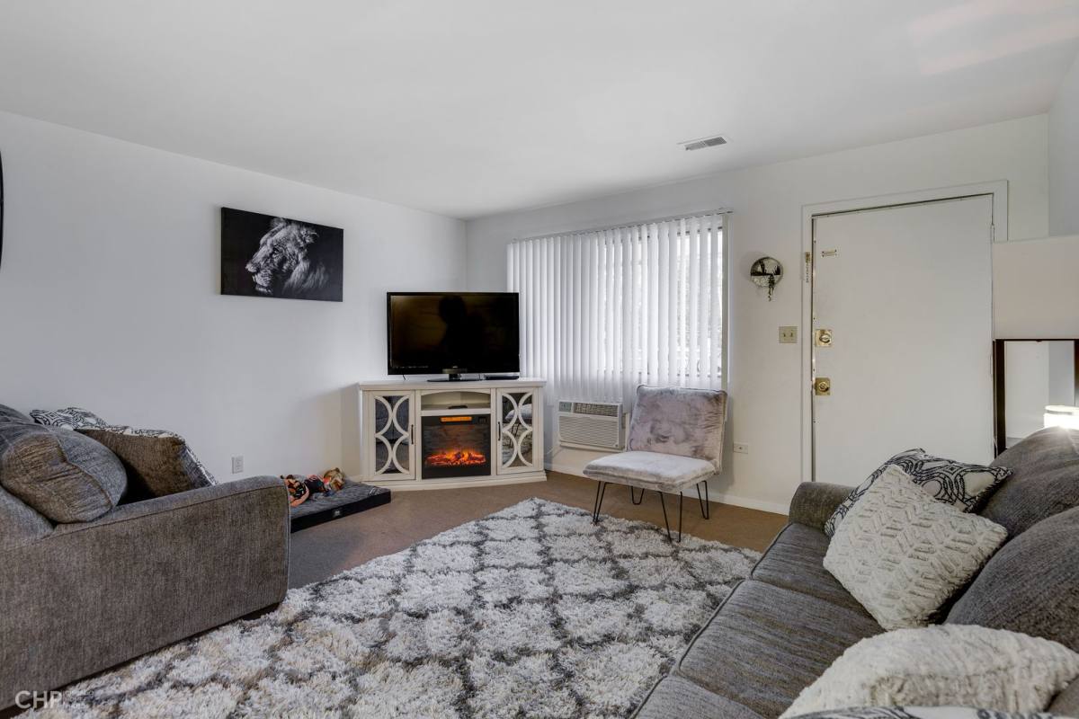 Apartment for rent at 6423 Kennedy Ave, Hammond, IN 46323