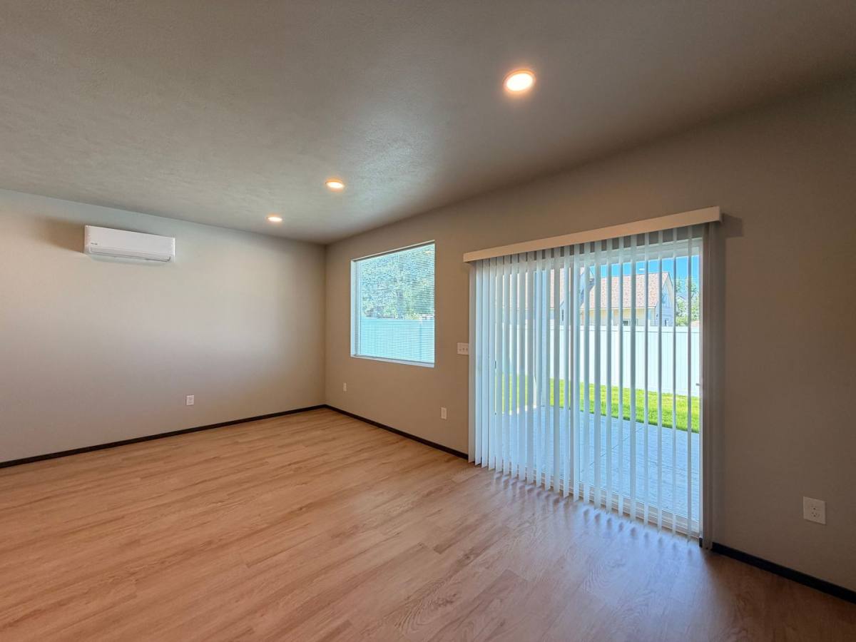 Apartment for rent at 4468 W 30th Ave, Spokane, WA 99203