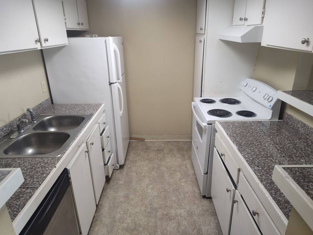 Condo for rent at 3414 S Eagle St #102, Aurora, CO 80014