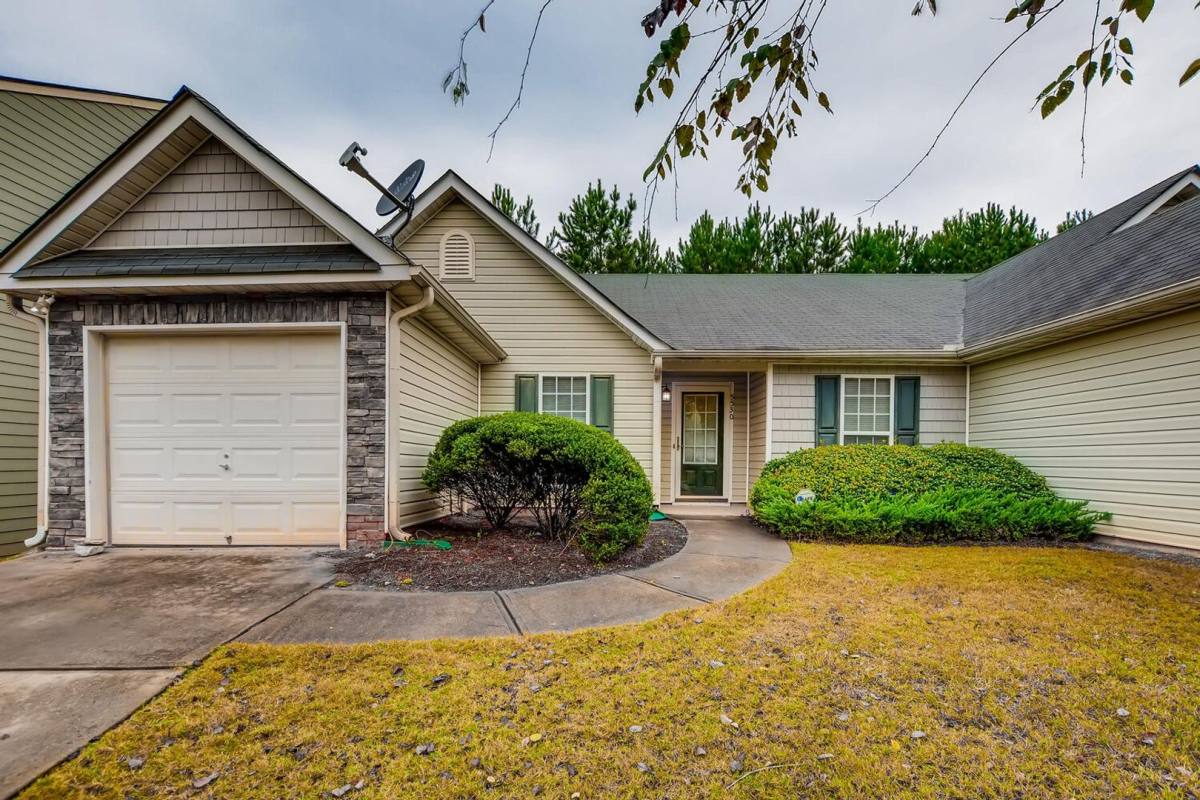 House for rent at 5530 Union Pointe Place, Union City, GA 30291