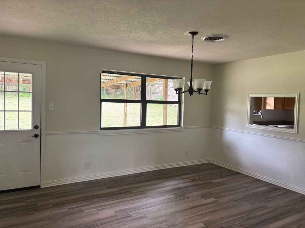 House for rent at 217 Ross Ave, Denison, TX 75020