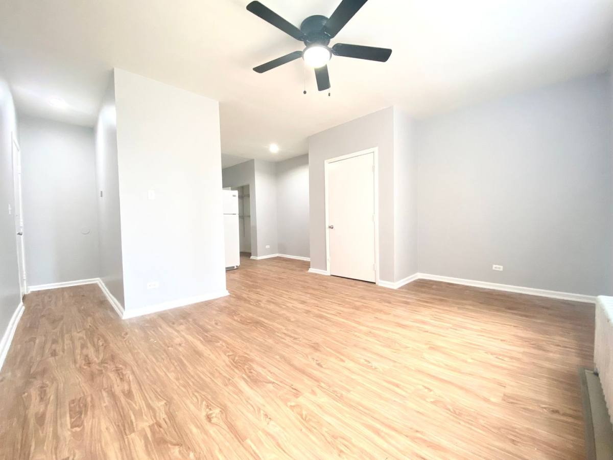 Apartment for rent at 4756 N Maplewood, Chicago, IL 60625