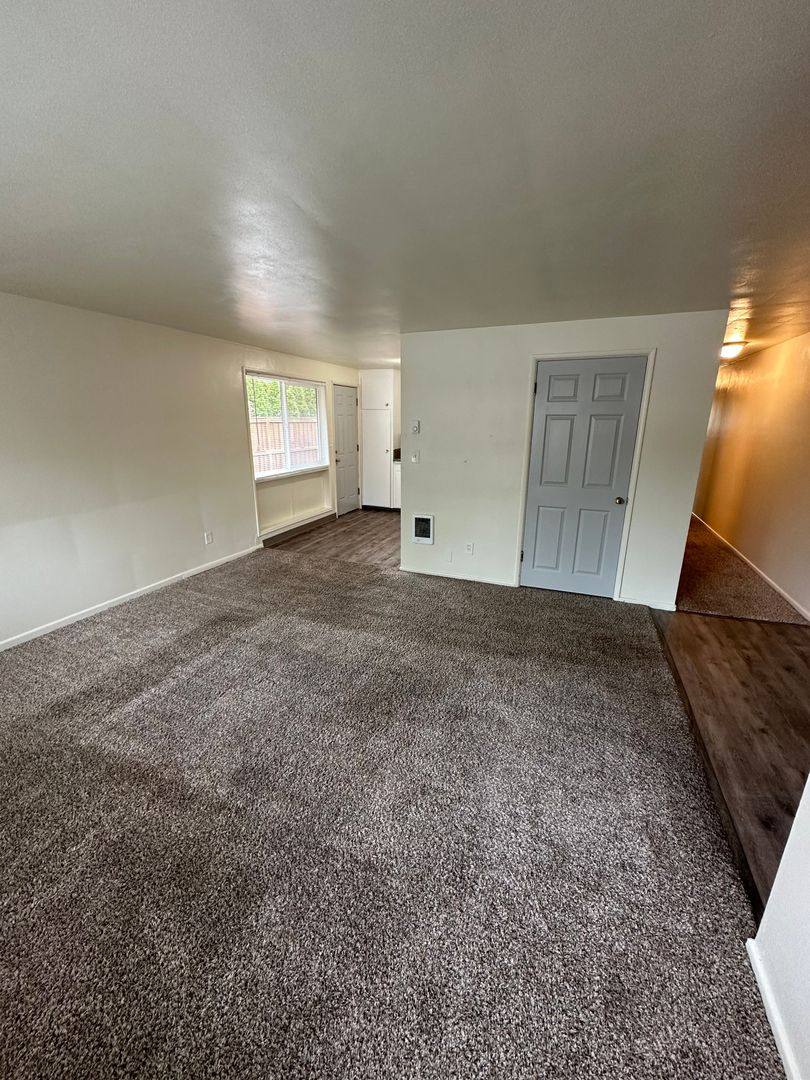 Apartment for rent at 822-830 NW 27th St, Corvallis, OR 97330