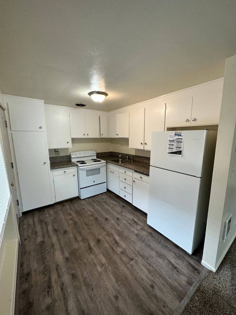 Apartment for rent at 822-830 NW 27th St, Corvallis, OR 97330