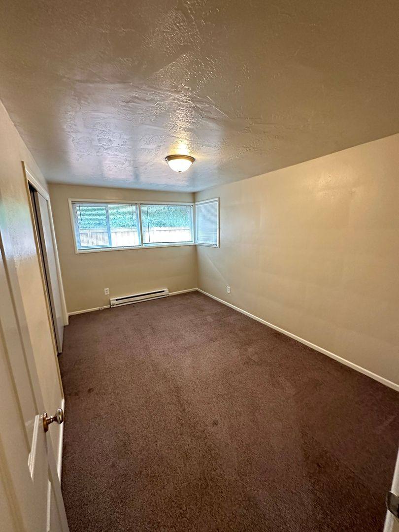 Apartment for rent at 822-830 NW 27th St, Corvallis, OR 97330