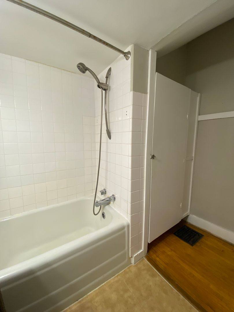Apartment for rent at 1400 S Center Ave, Sioux Falls, SD 57105
