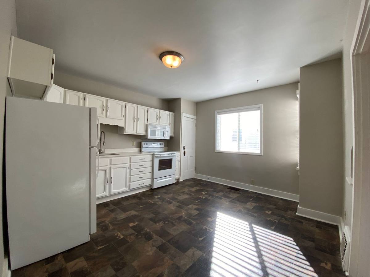 Apartment for rent at 1400 S Center Ave, Sioux Falls, SD 57105