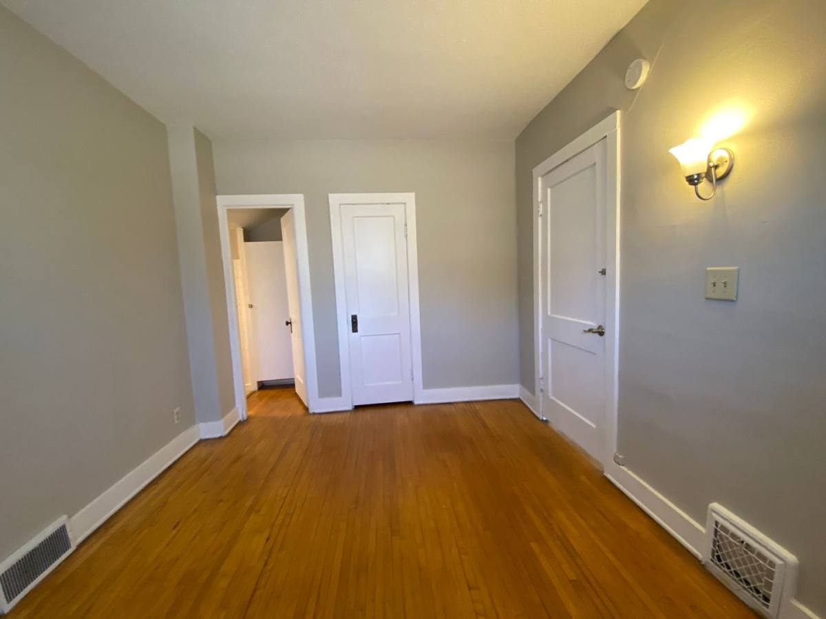 Apartment for rent at 1400 S Center Ave, Sioux Falls, SD 57105