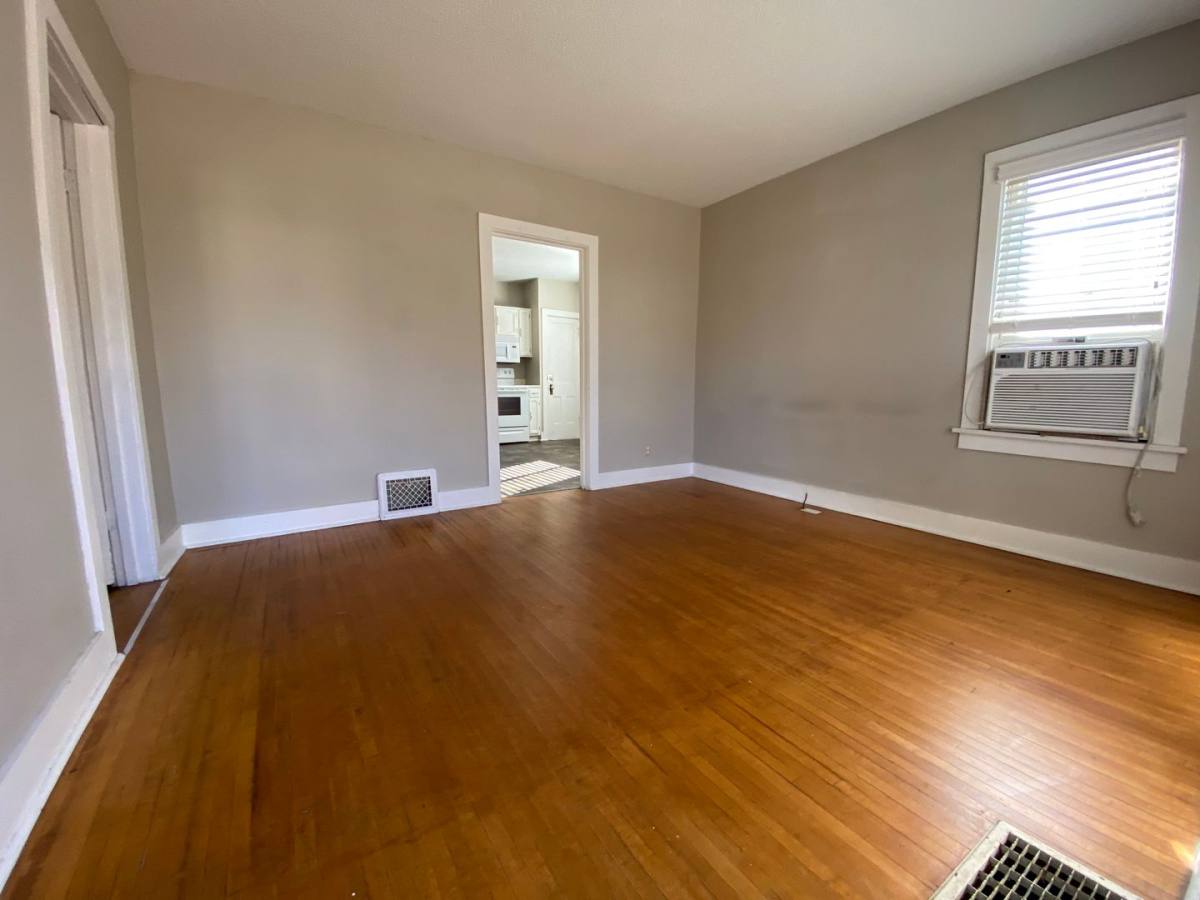 Apartment for rent at 1400 S Center Ave, Sioux Falls, SD 57105