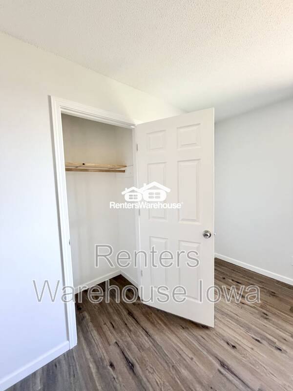 Apartment for rent at 211 S Green St, Madrid, IA 50156