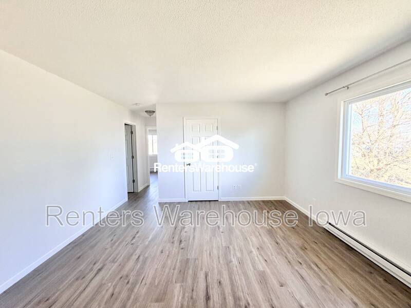 Apartment for rent at 211 S Green St, Madrid, IA 50156