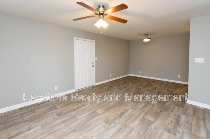 Apartment for rent at 3301 Royster Lane, Clarksville, TN 37042