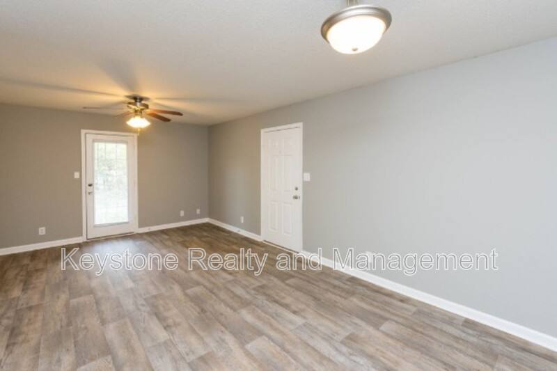 Apartment for rent at 3301 Royster Lane, Clarksville, TN 37042