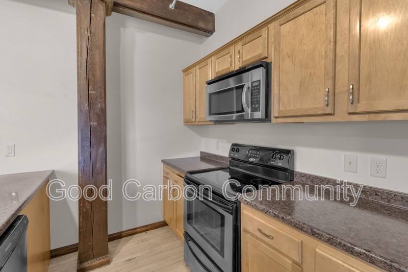 Apartment for rent at 346 Connecticut St, Buffalo, NY 14213