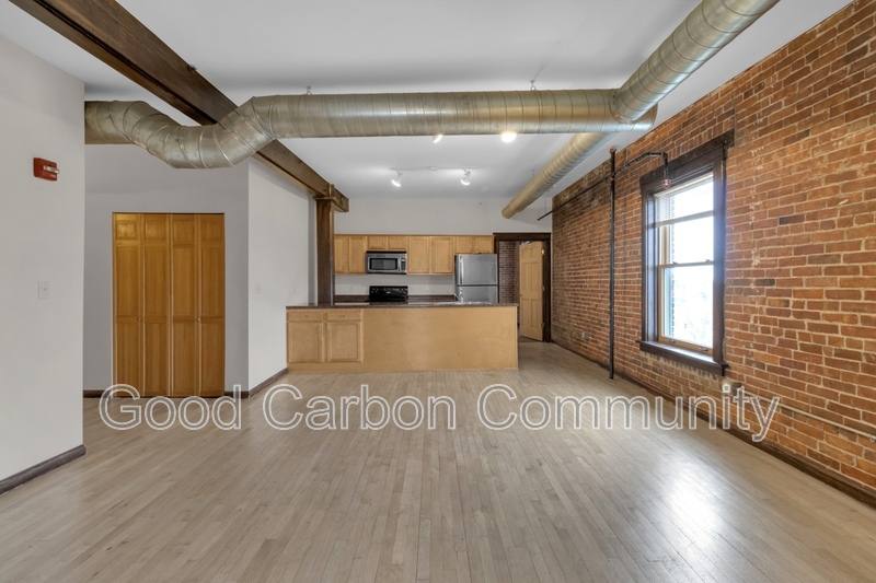 Apartment for rent at 346 Connecticut St, Buffalo, NY 14213