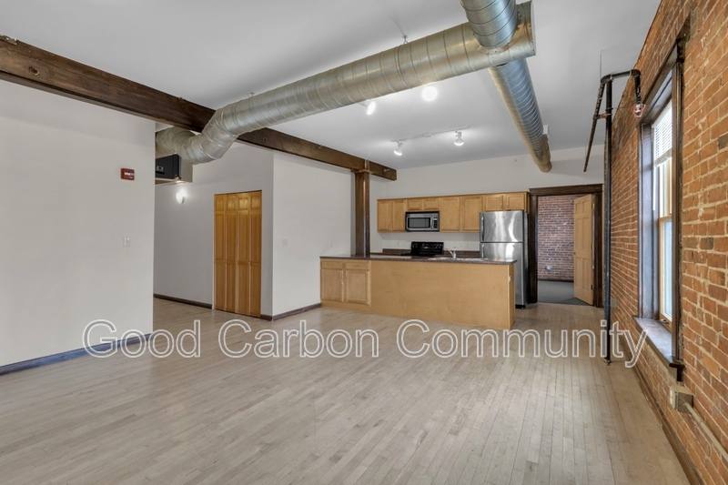 Apartment for rent at 346 Connecticut St, Buffalo, NY 14213
