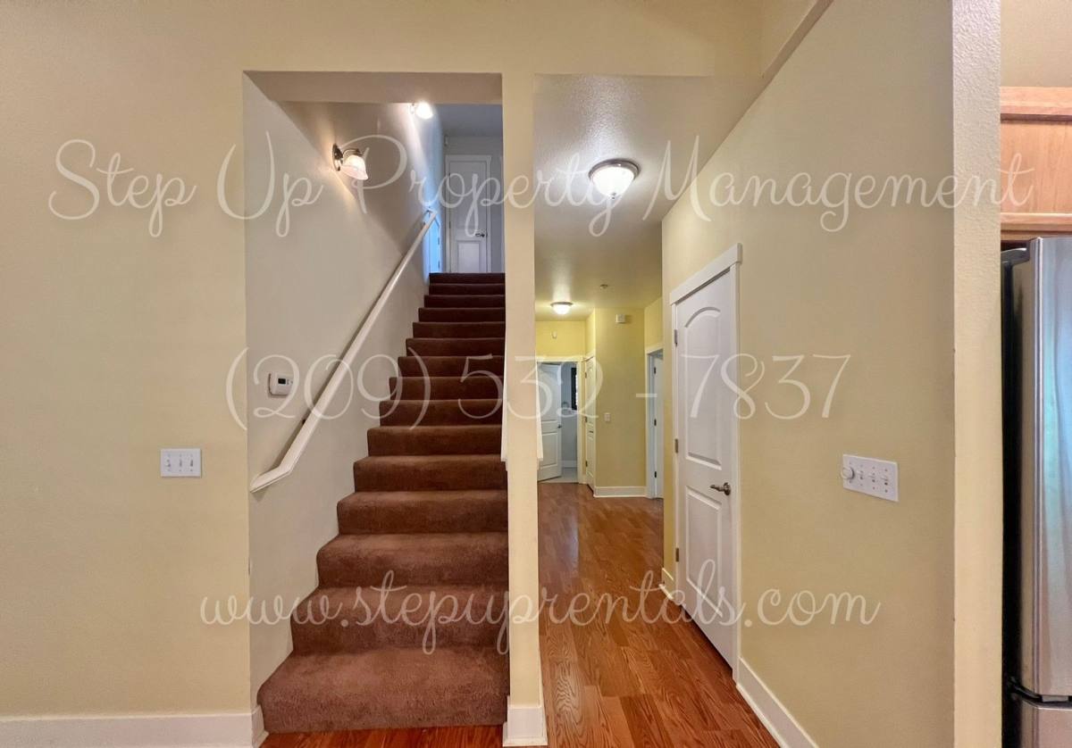 House for rent at 18 Cottage Court, Sonora, CA 95370