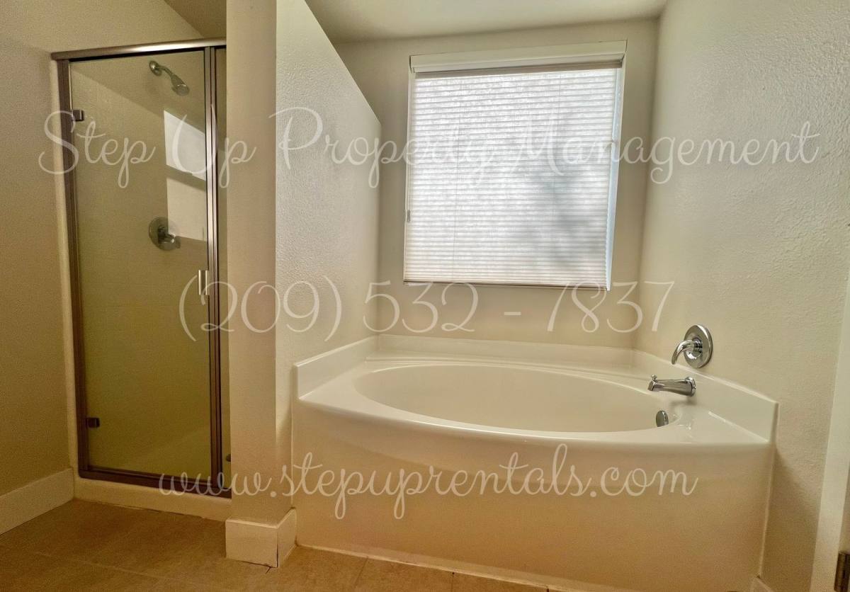 House for rent at 18 Cottage Court, Sonora, CA 95370