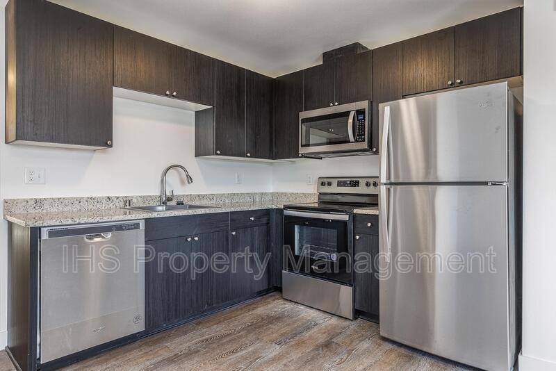 Apartment for rent at 485 S 38th Ave #B207, West Richland, WA 99353