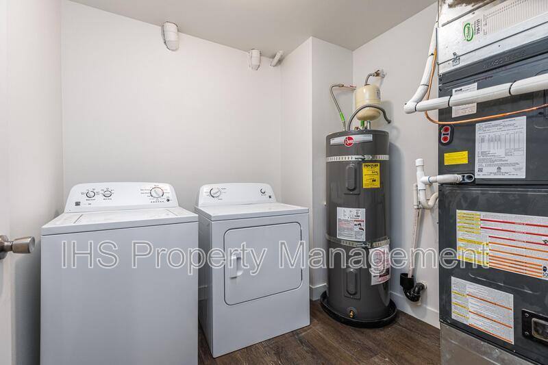 Apartment for rent at 485 S 38th Ave #B207, West Richland, WA 99353