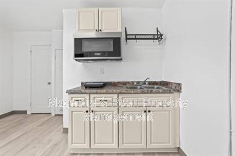 Apartment for rent at 201 S Main St, Homedale, ID 83628