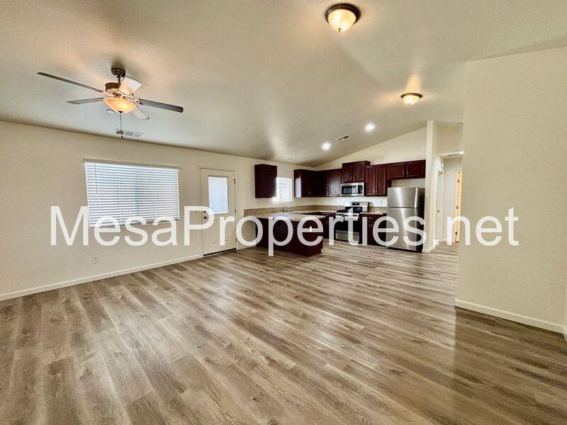 House for rent at 9550 Tamarisk Ave #128, Hesperia, CA 92345