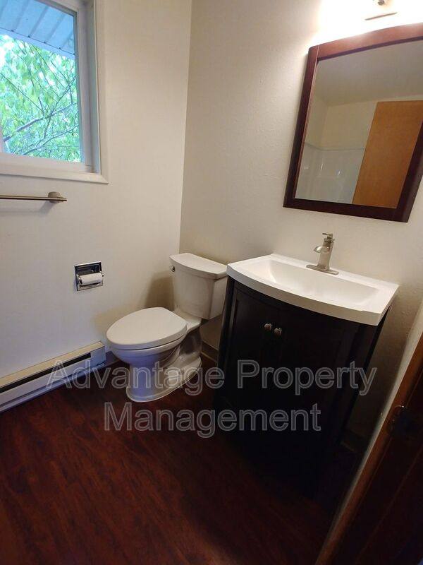 Apartment for rent at 339 Jackson, Monmouth, OR 97361