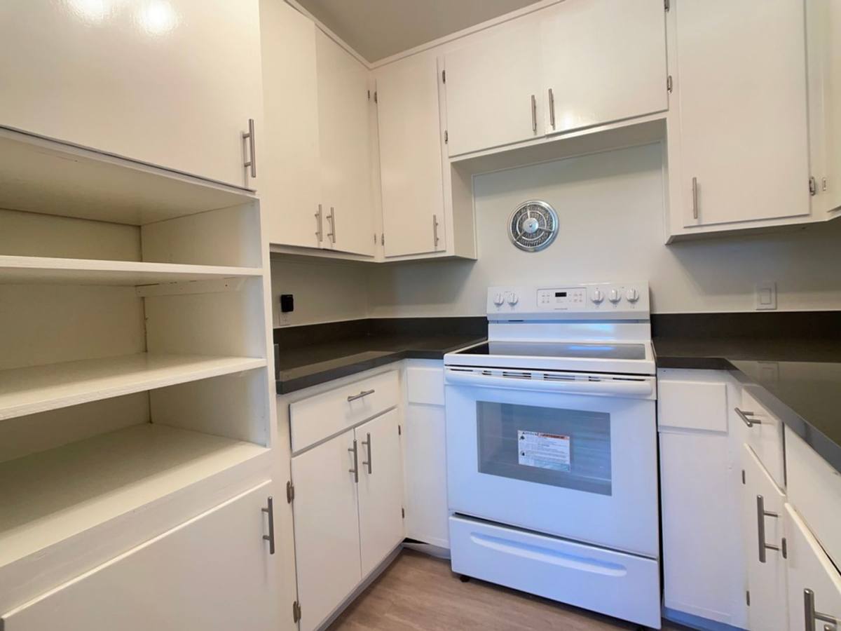 Apartment for rent at 2187 Carlmont Dr, Belmont, CA 94002