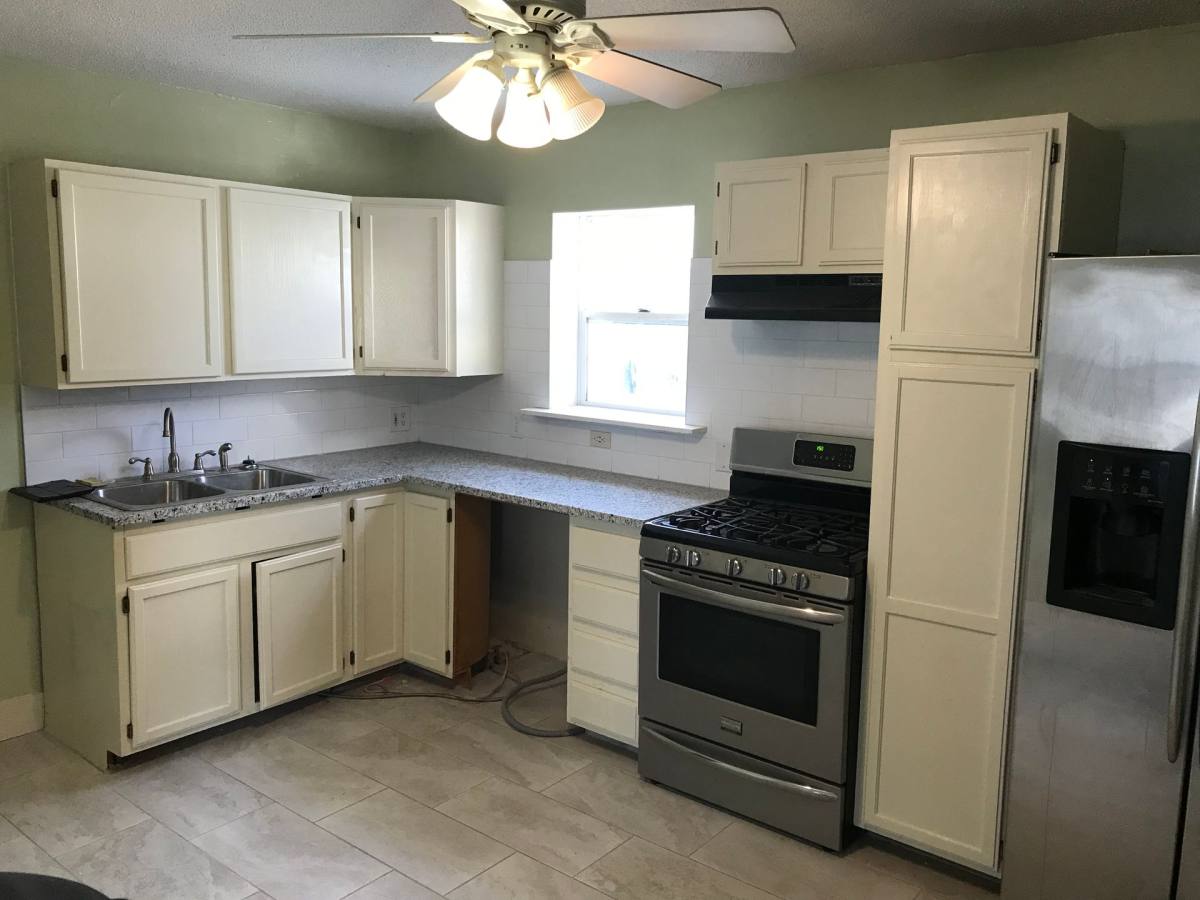 Apartment for rent at 708 1st Ave S, South Saint Paul, MN 55075