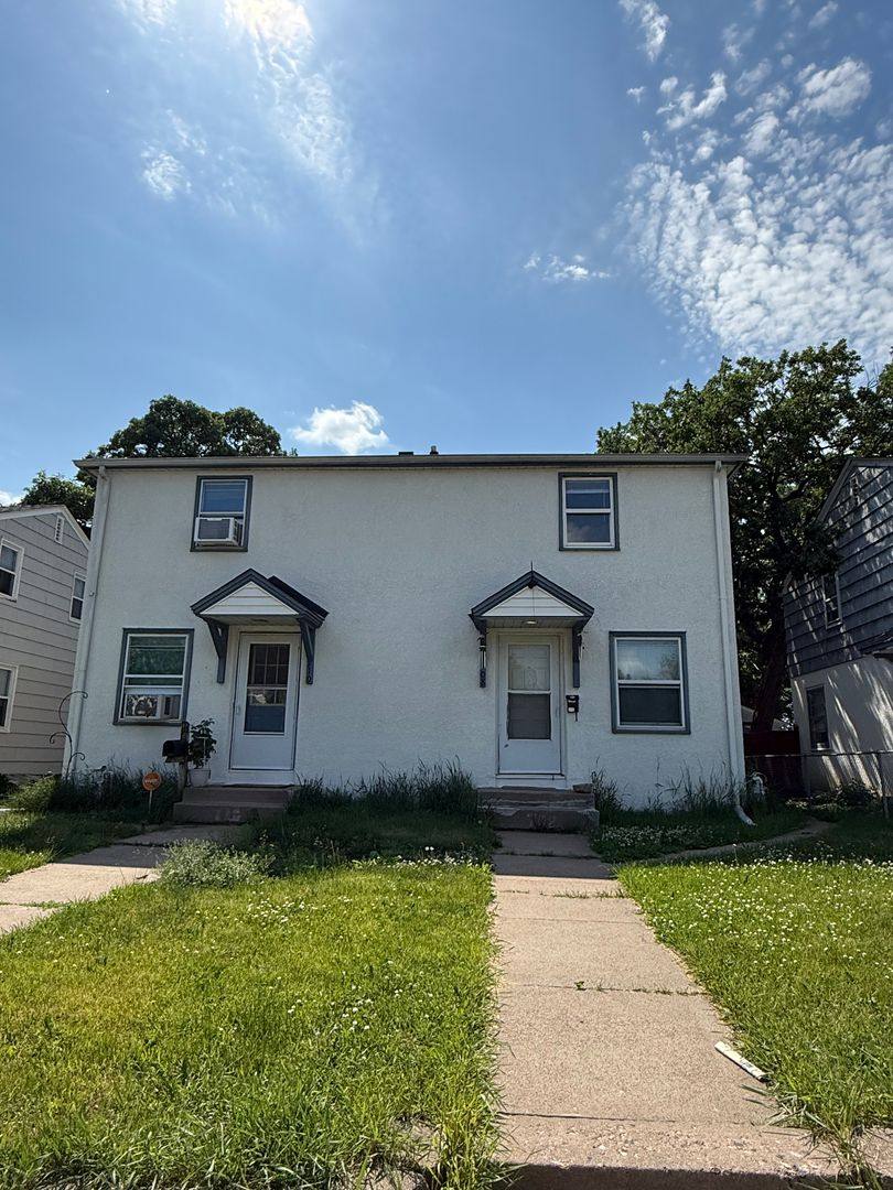 Apartment for rent at 708 1st Ave S, South Saint Paul, MN 55075