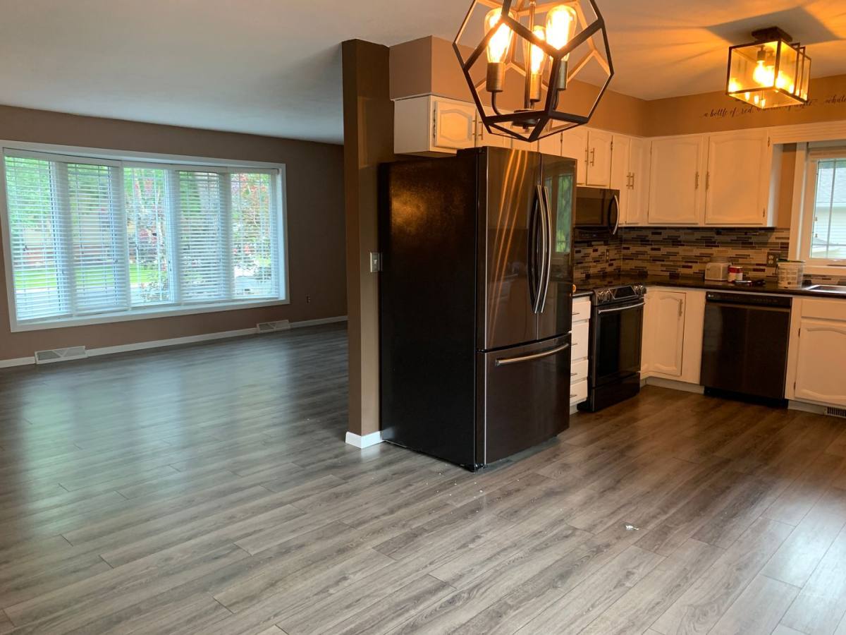 House for rent at 570 Roberts St SW, Hutchinson, MN 55350