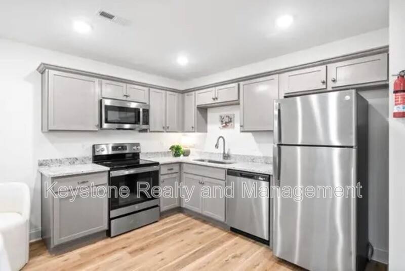 Townhouse for rent at 940 Britton Springs Rd, Clarksville, TN 37042