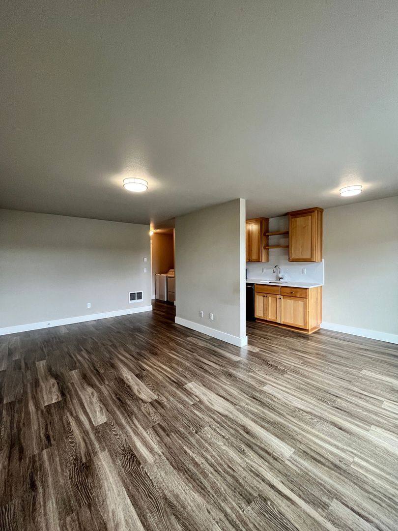 Apartment for rent at 2340-2350 SE 50th Ave, Portland, OR 97215