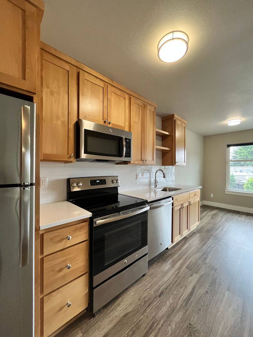 Apartment for rent at 2340-2350 SE 50th Ave, Portland, OR 97215