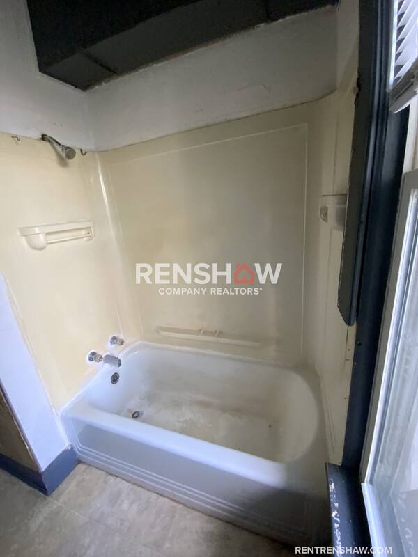House for rent at 704 Finley St, Dyersburg, TN 38024