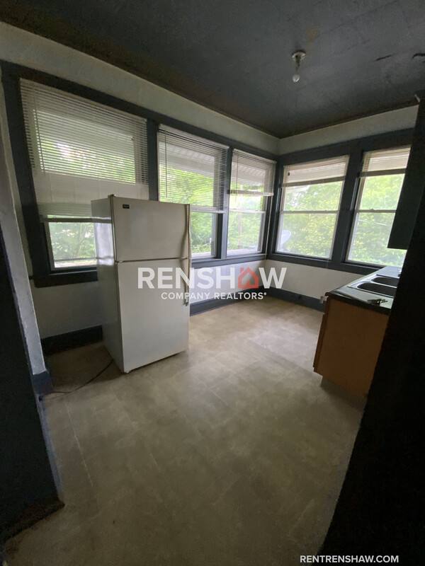 House for rent at 704 Finley St, Dyersburg, TN 38024