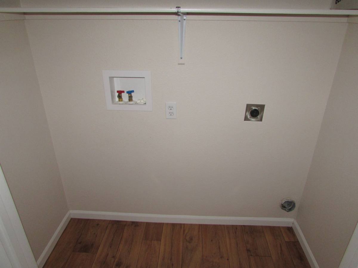 Apartment for rent at 106 Daniels Court, Saint Robert, MO 65584