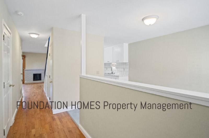 Townhouse for rent at 28 Mariner Green Dr, Corte Madera, CA 94925