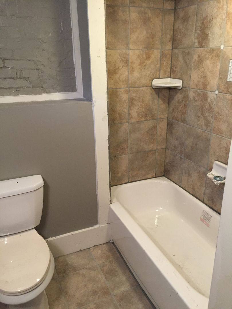 Apartment for rent at 302 S Negley Ave, Pittsburgh, PA 15232