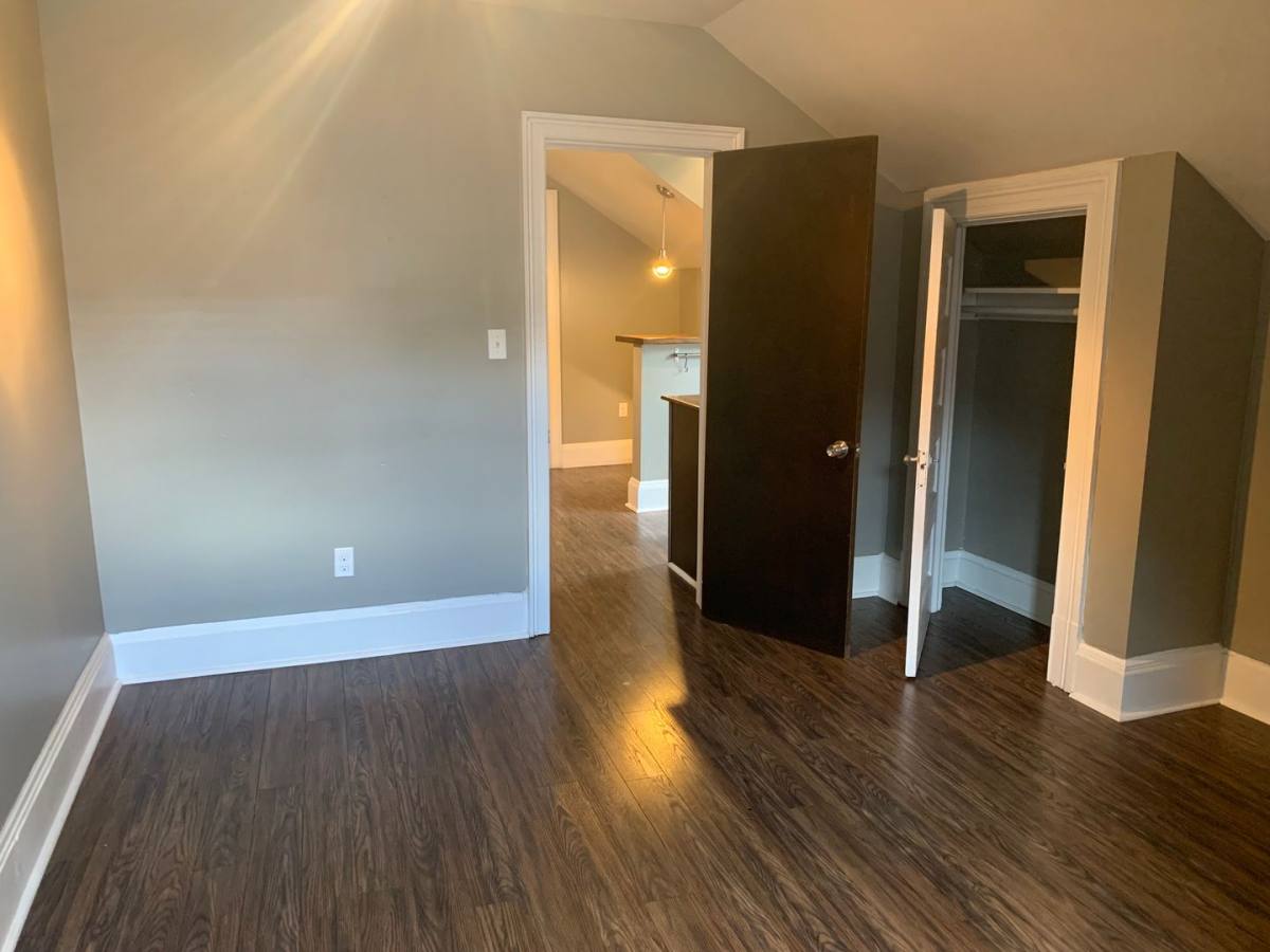 Apartment for rent at 302 S Negley Ave, Pittsburgh, PA 15232