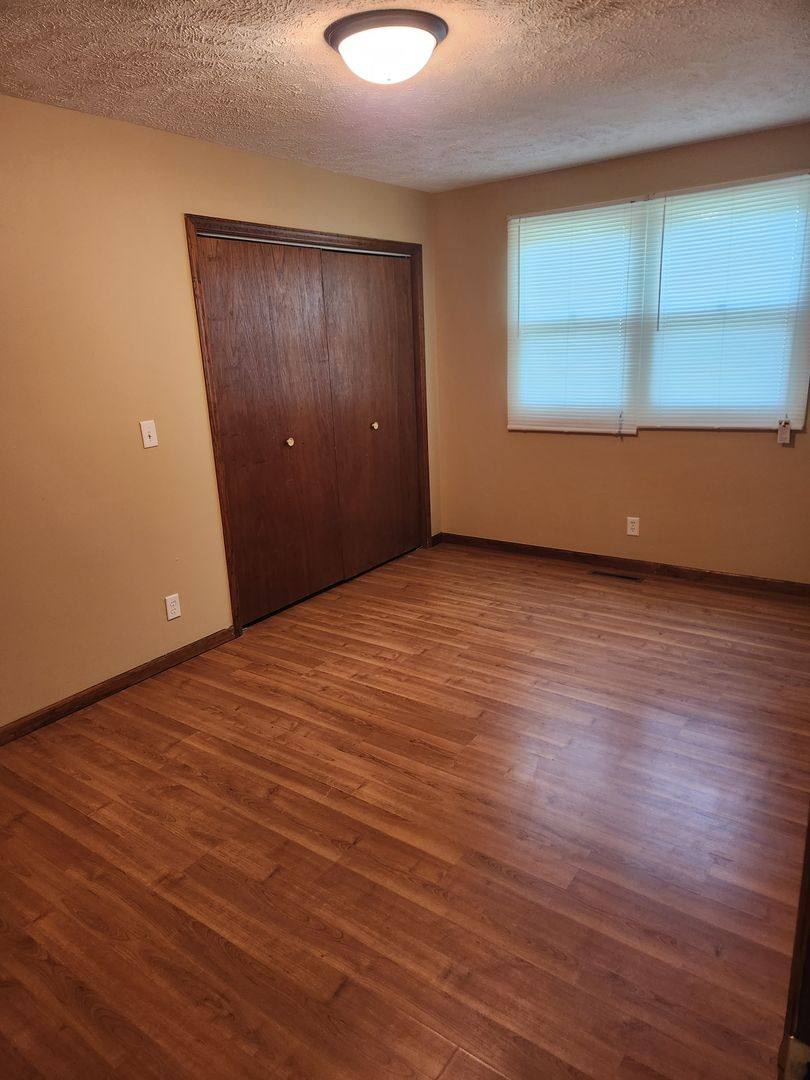 House for rent at 5254 S 49th St, Omaha, NE 68117