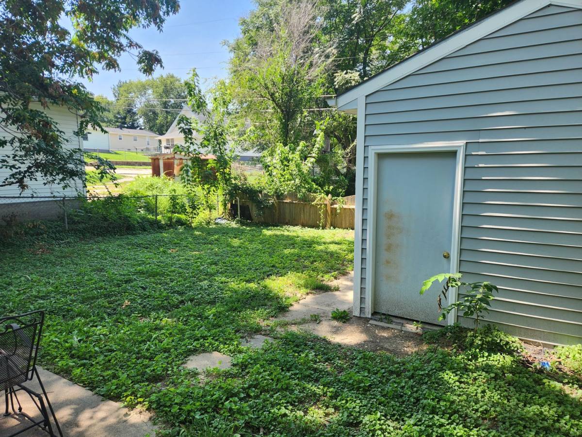 House for rent at 5254 S 49th St, Omaha, NE 68117