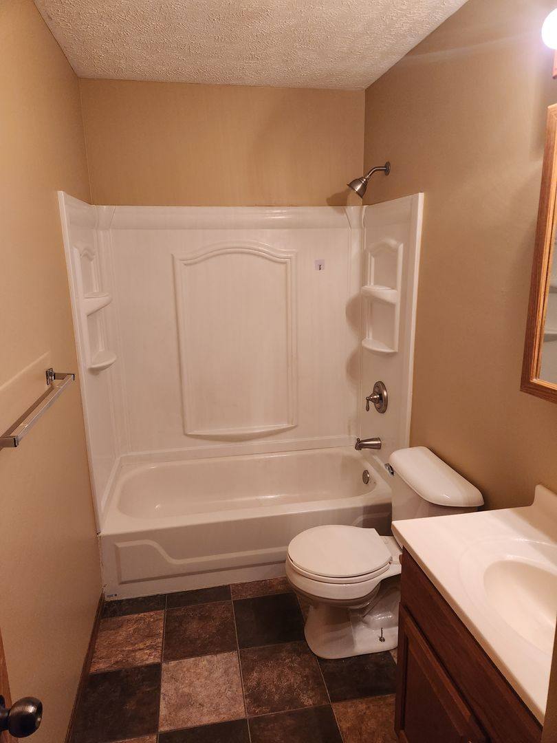 House for rent at 5254 S 49th St, Omaha, NE 68117