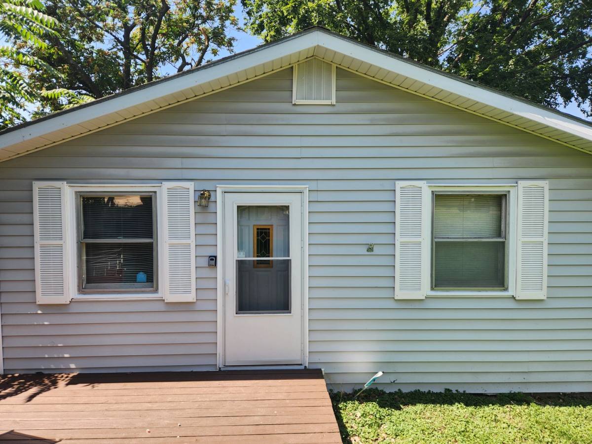 House for rent at 5254 S 49th St, Omaha, NE 68117