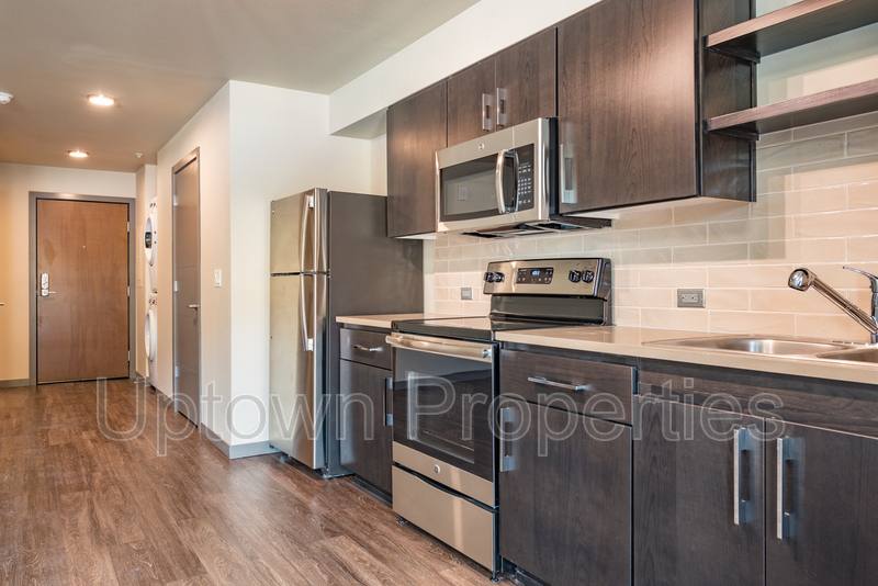 Apartment for rent at 5885 SW Macadam Ave #1102, Portland, OR 97239